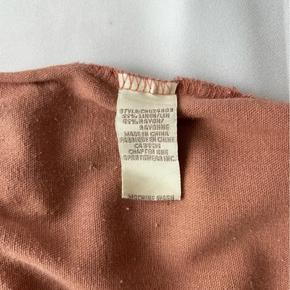 Women’s Casual Cropped Tan Pants - Picture 6 of 7